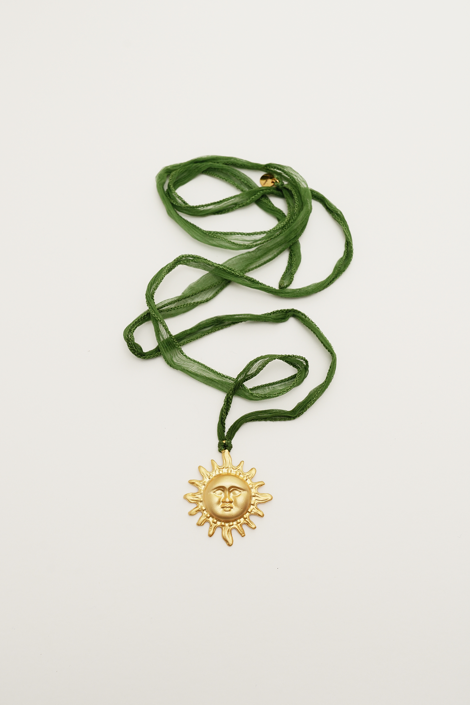 Sole Gold with Olive Silk